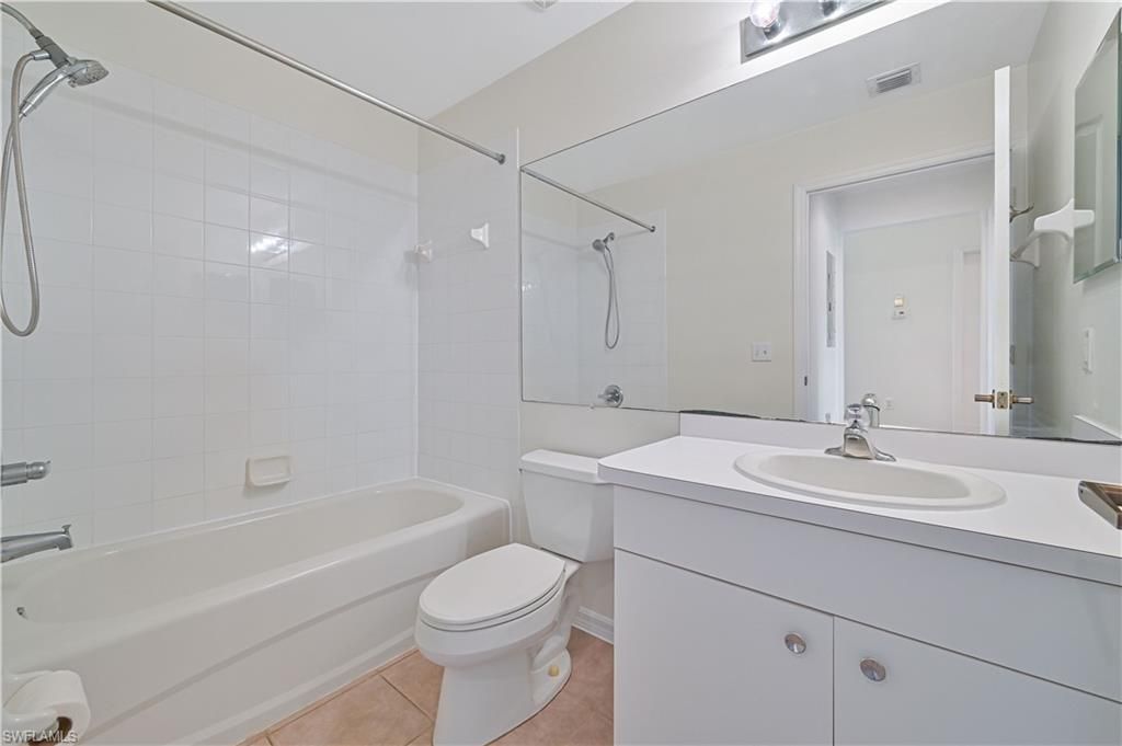 21341 Lancaster Run, Unit 422, Estero, FL 33928 Photo