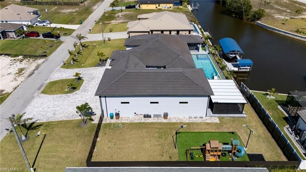 3224 NW 21st St, Cape Coral, FL 33993 Photo