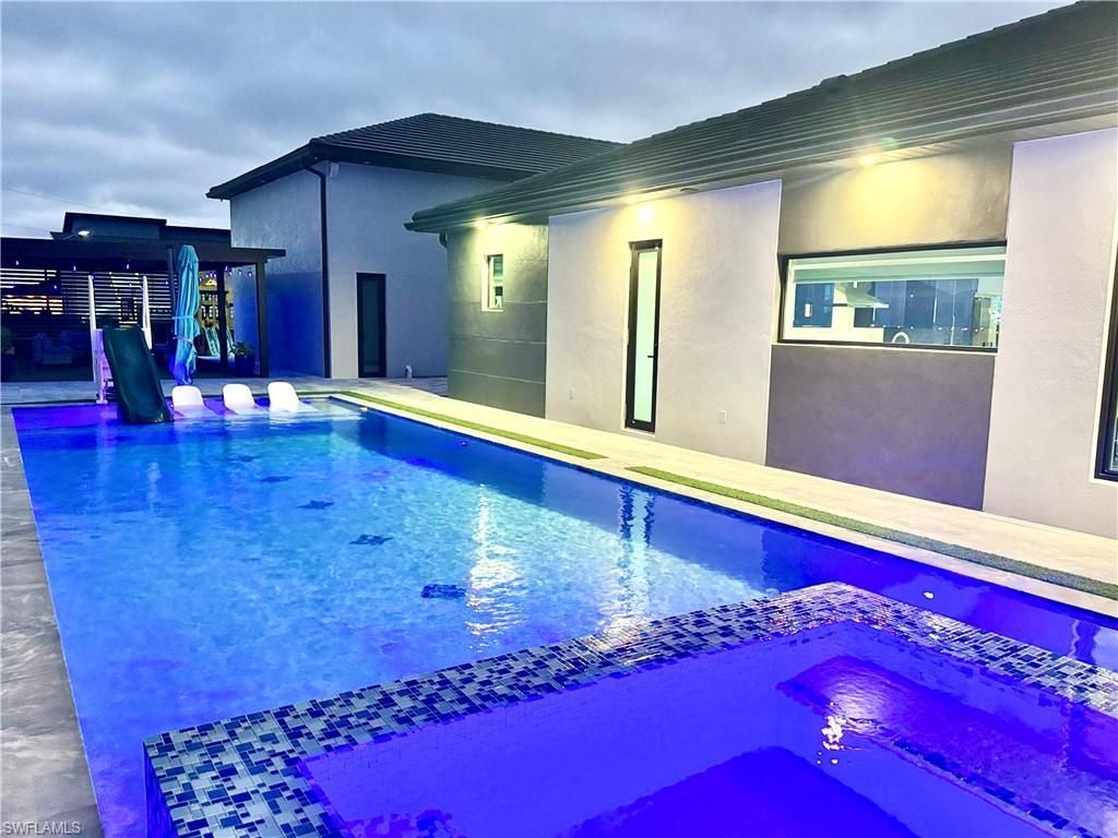 3224 NW 21st St, Cape Coral, FL 33993 Photo