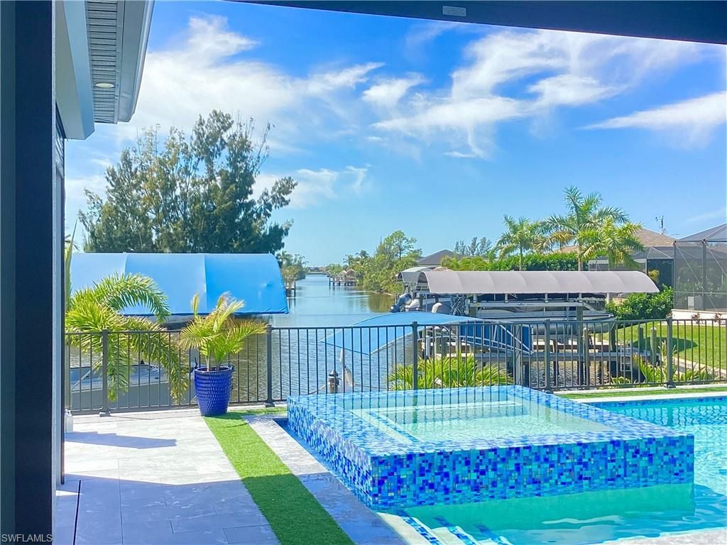 3224 NW 21st St, Cape Coral, FL 33993 Photo