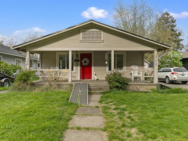 306 Vancouver Avenue, Medford, OR 97504
