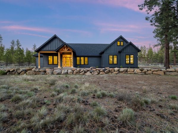 16611 Wilt Road, Sisters, OR 97759