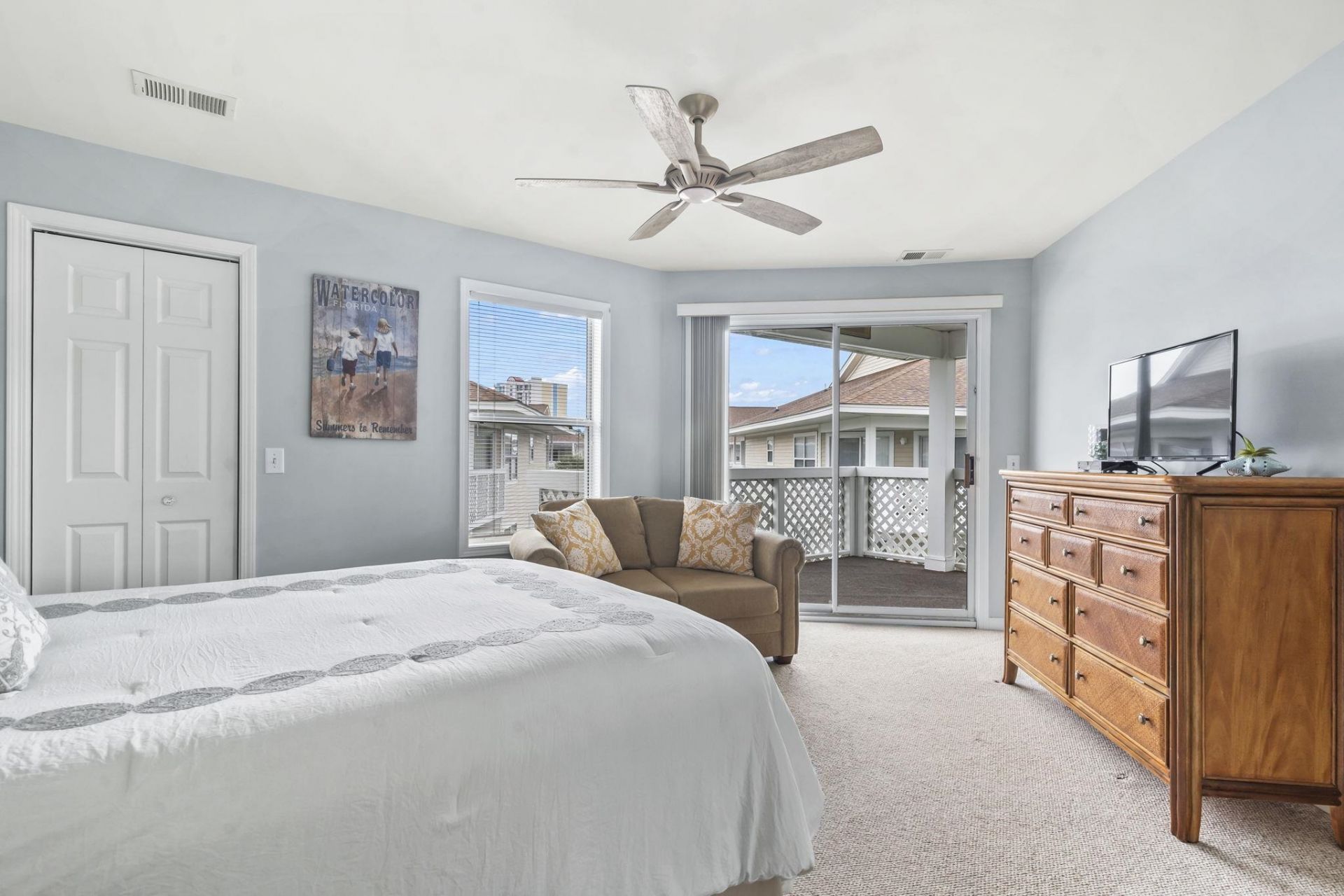 300 Shorehaven Dr. Photo 23