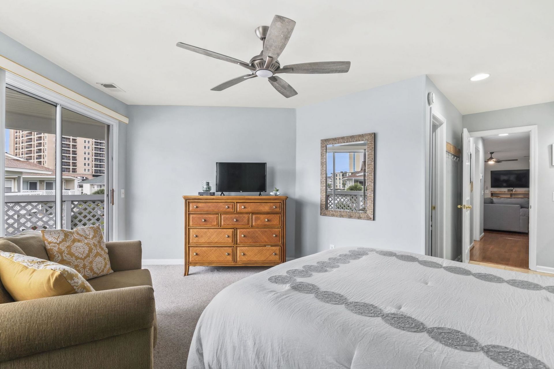 300 Shorehaven Dr. Photo 25