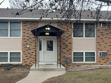 417 3rd Street SE, Unit 6, Renville, MN 56284