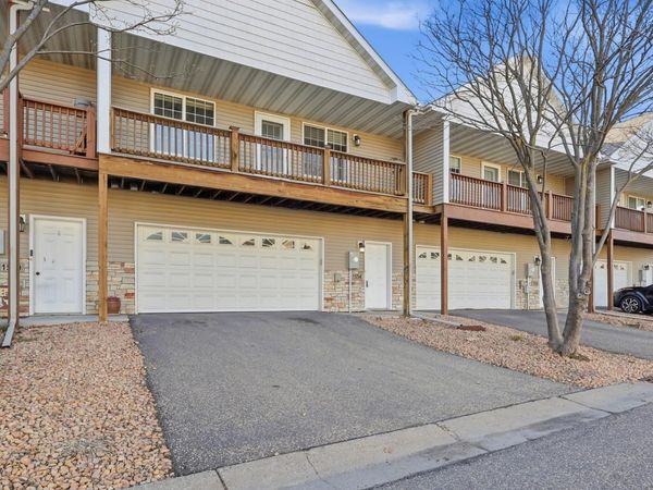 1554 Lincoln Park Drive, South Saint Paul, MN 55075