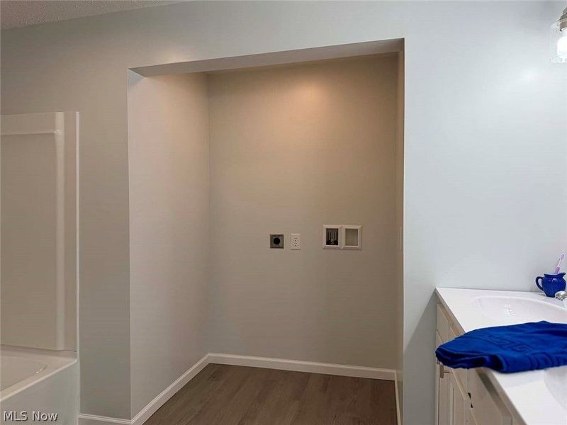 624 E College Street, Alliance, OH 44601 Photo 22