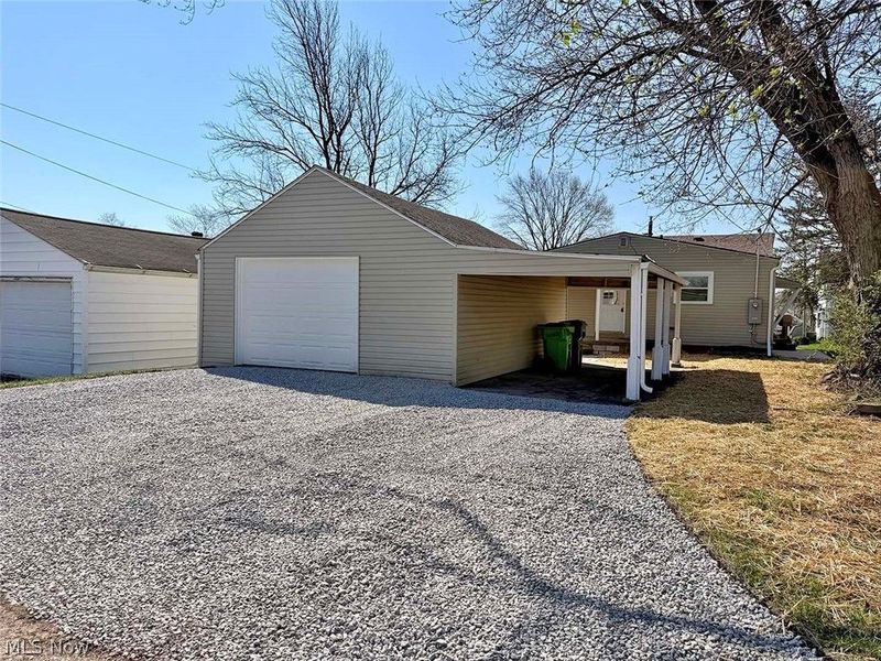 624 E College Street, Alliance, OH 44601 Photo 7