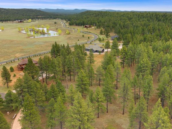 318 W AVA J Circle, Unit 30, Munds Park, AZ 86017