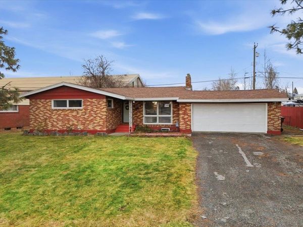 1808 W Kiernan Ave, Spokane, WA 99205