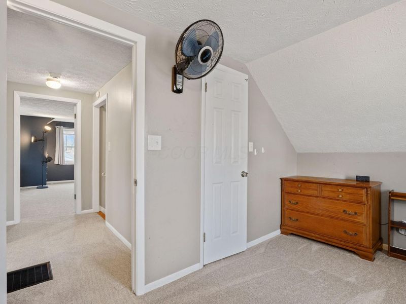 1172 Matthias Drive , Columbus, OH 43224 Photo 24