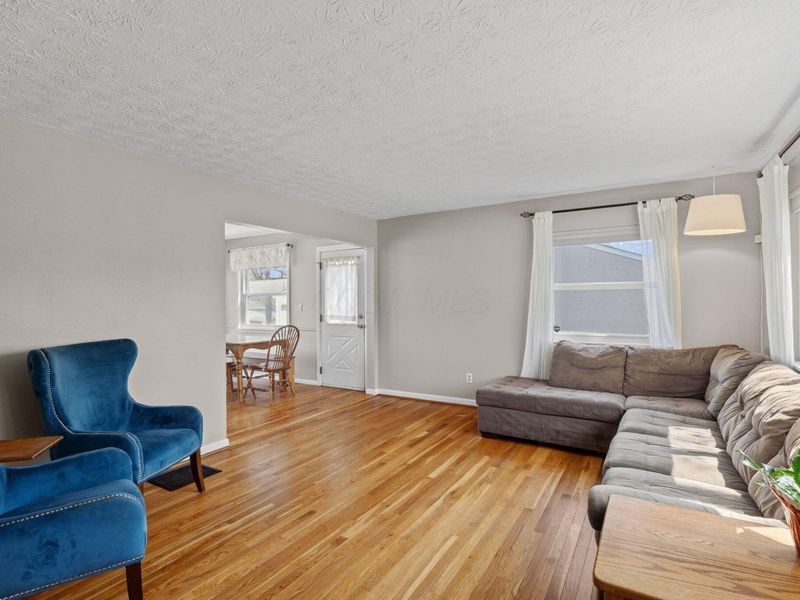 1172 Matthias Drive , Columbus, OH 43224 Photo 4