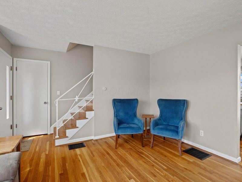 1172 Matthias Drive , Columbus, OH 43224 Photo 5