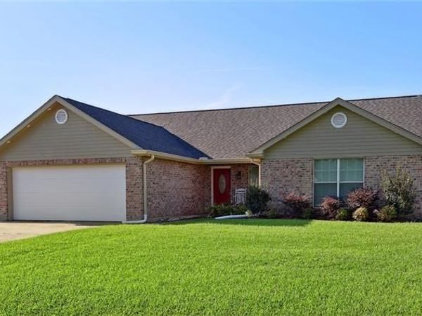 115 SAVANNA Drive, Luling, LA 70070