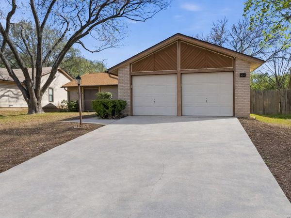 14422 Bluewood, San Antonio, TX 78233
