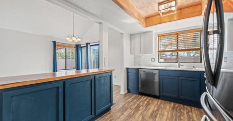 7010 Freedom Drive, Sparks, NV 89436 Photo