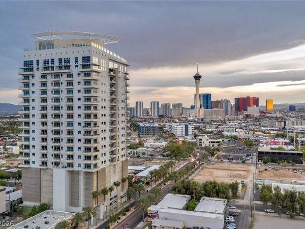 200 Hoover Avenue , Unit 807, Las Vegas, NV 89101