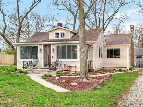 136 Grove Street, Braidwood, IL 60408