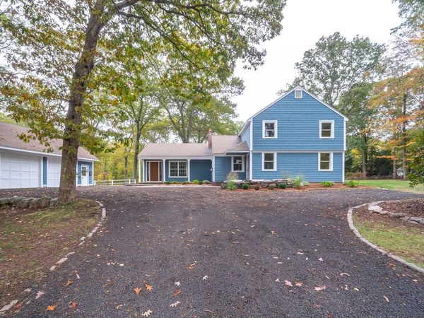 882 Killingworth , Haddam, CT 06441