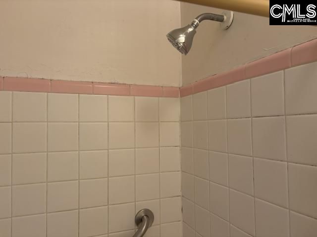 1563 Lonsford Drive Photo 11