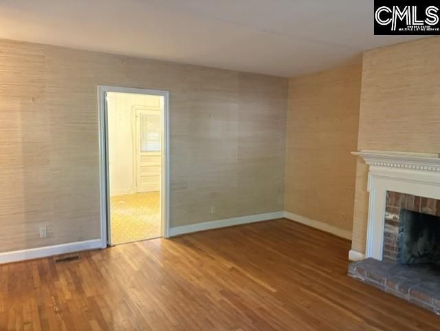 1563 Lonsford Drive Photo 5