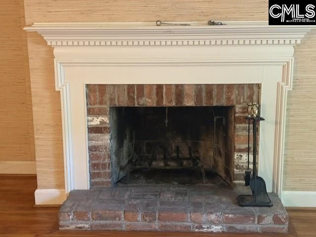 1563 Lonsford Drive Photo 6