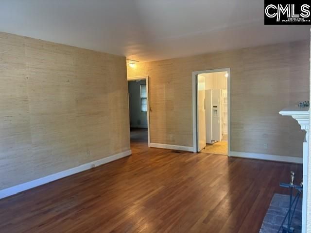 1563 Lonsford Drive Photo 7