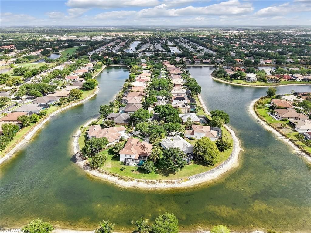 14484 Jekyll Island Ct, Naples, FL 34119 Photo