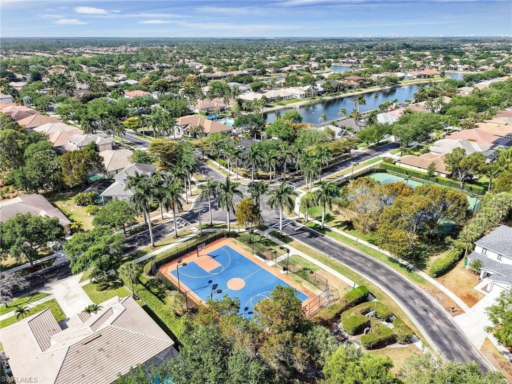14484 Jekyll Island Ct, Naples, FL 34119 Photo