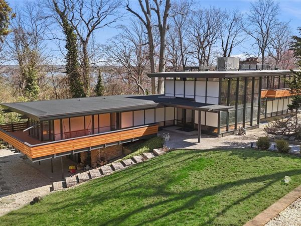 8 Dolphin Rise , Lloyd Neck, NY 11743