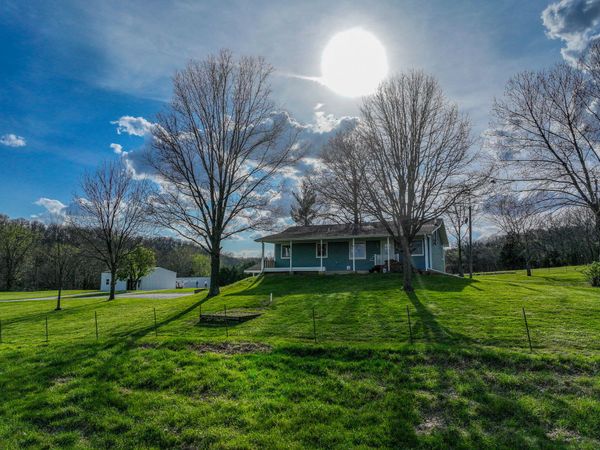5855 SE 981 Pvt Rd Road, Collins, MO 64738