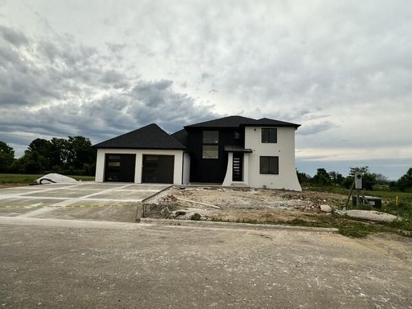 5154 N Seacrest Drive, Ozark, MO 65721