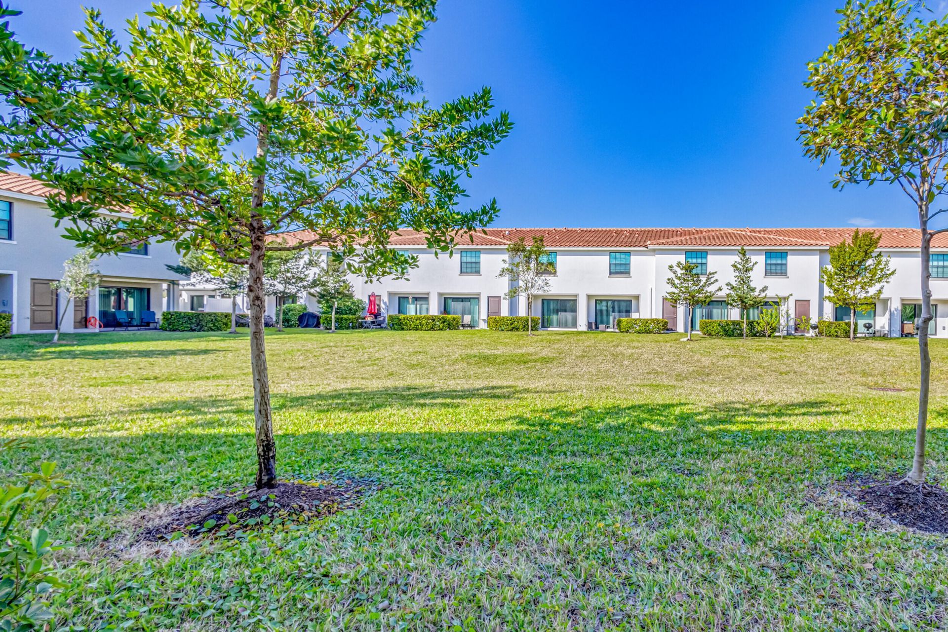 5007 Woods Edge Circle, Riviera Beach, FL 33410 Photo