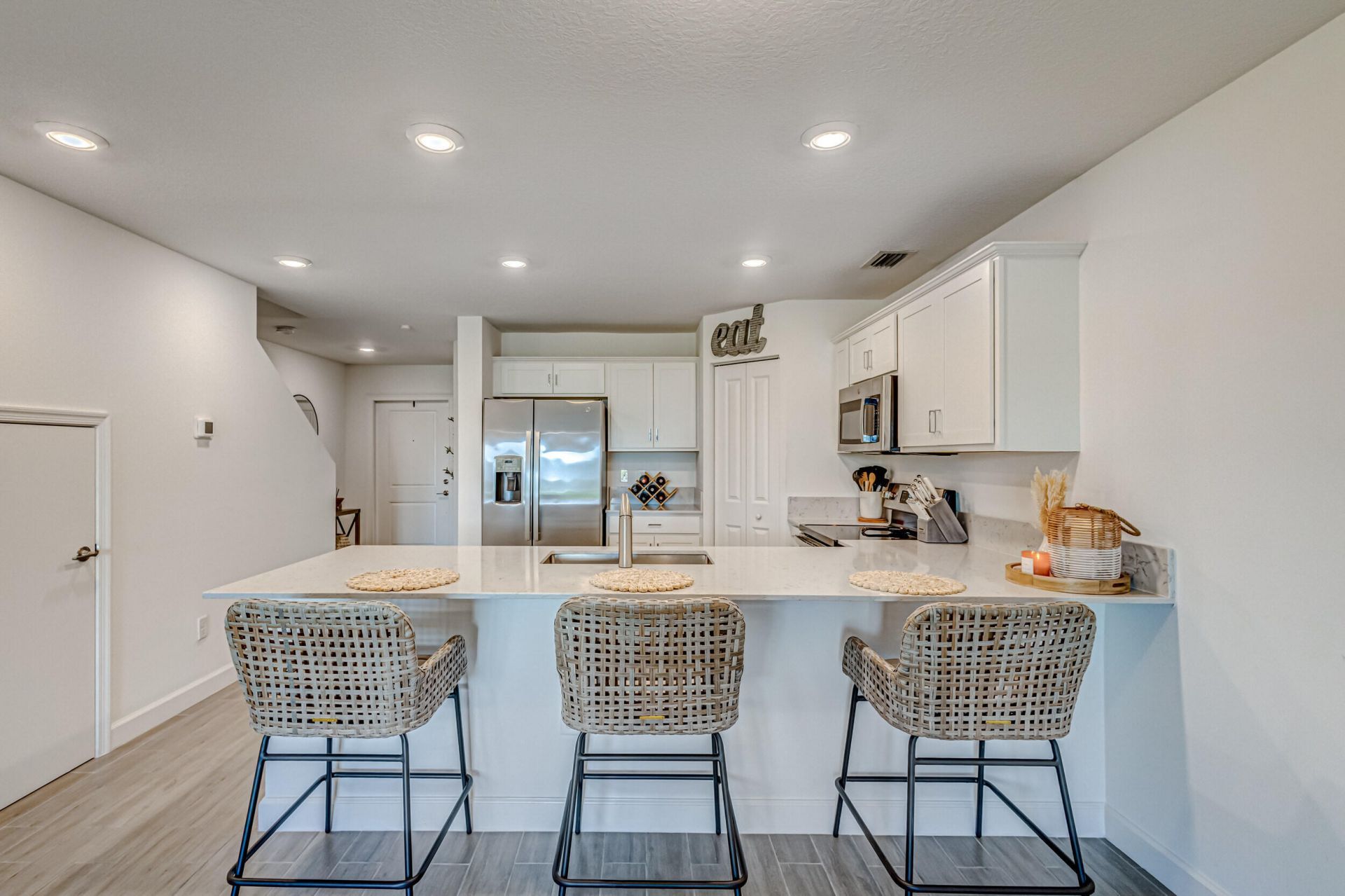 5007 Woods Edge Circle, Riviera Beach, FL 33410 Photo