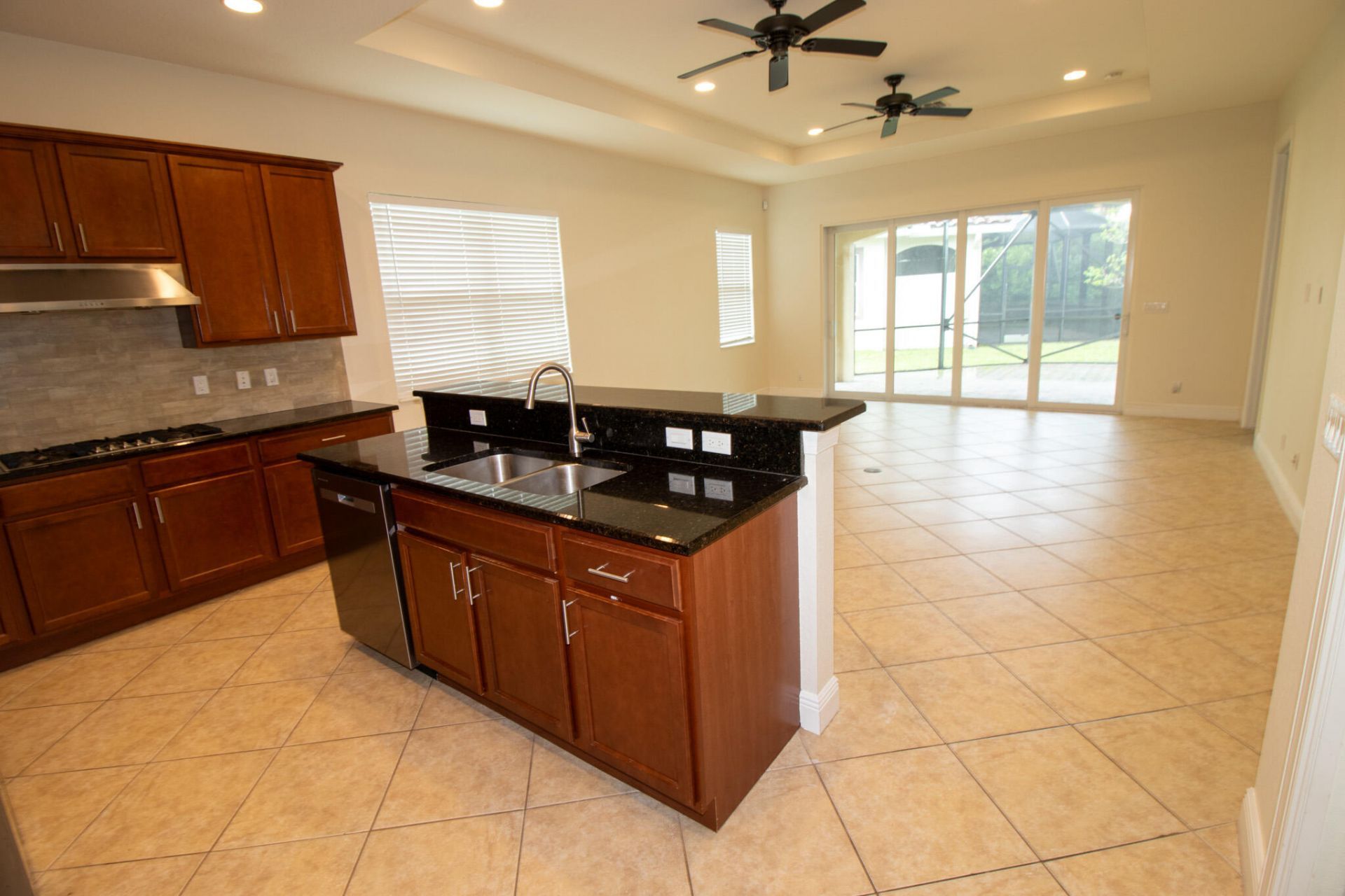 8253 NW 118th Way Nw, Parkland, FL 33076 Photo