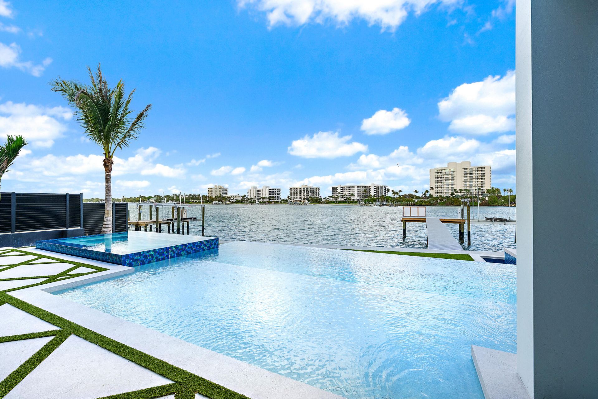 19709 Harbor Road N, Jupiter, FL 33469 Photo