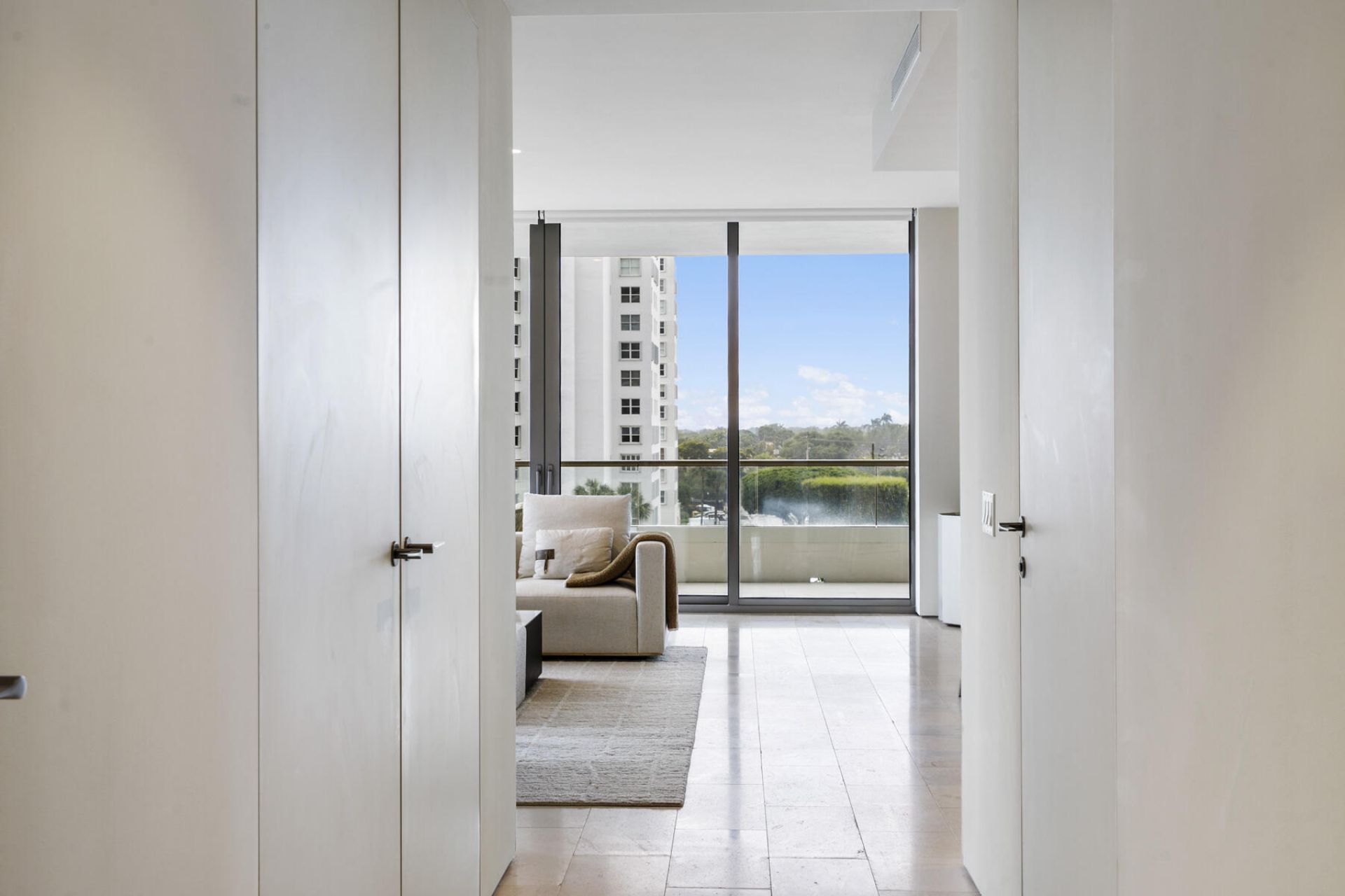 200 Arkona Court, Unit 402, West Palm Beach, FL 33401 Photo