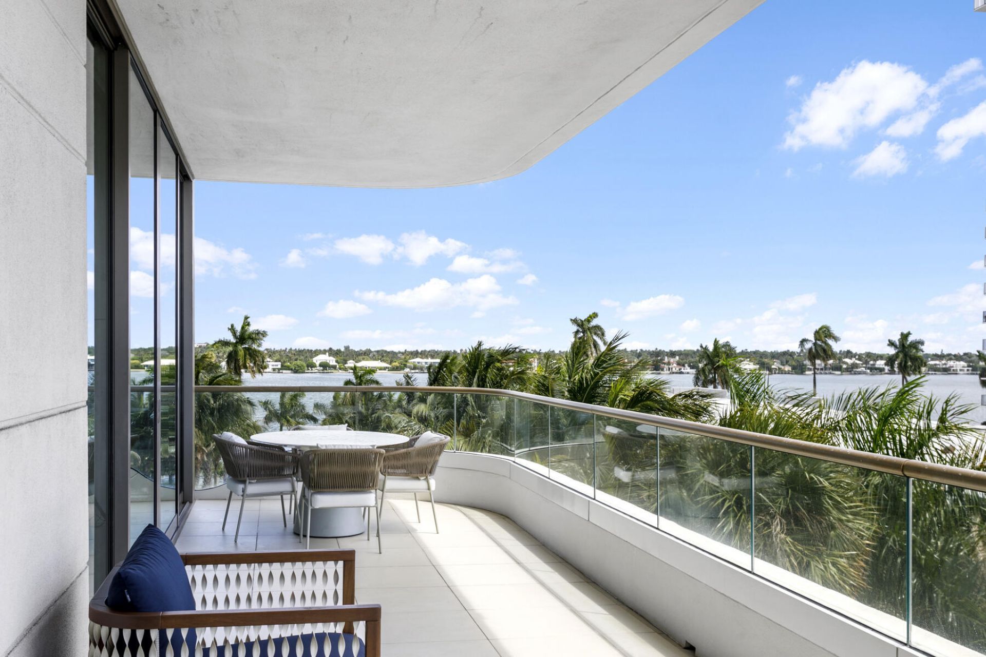 200 Arkona Court, Unit 402, West Palm Beach, FL 33401 Photo