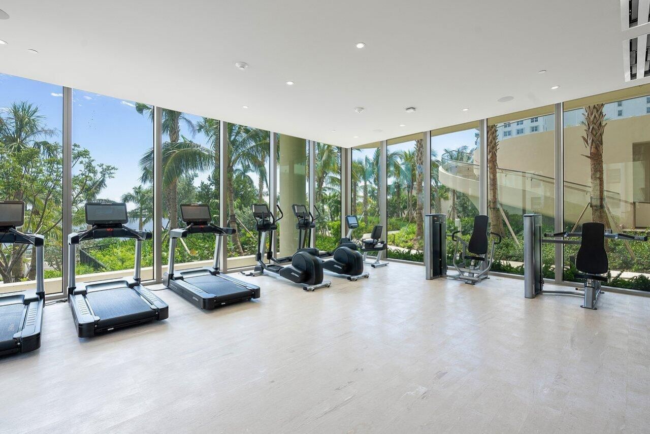 200 Arkona Court, Unit 402, West Palm Beach, FL 33401 Photo