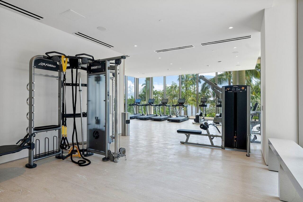 200 Arkona Court, Unit 402, West Palm Beach, FL 33401 Photo