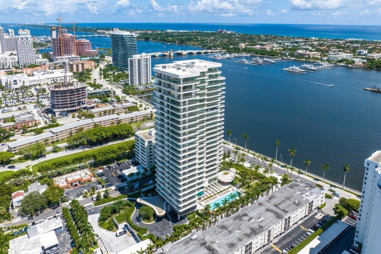 200 Arkona Court, Unit 402, West Palm Beach, FL 33401 Photo