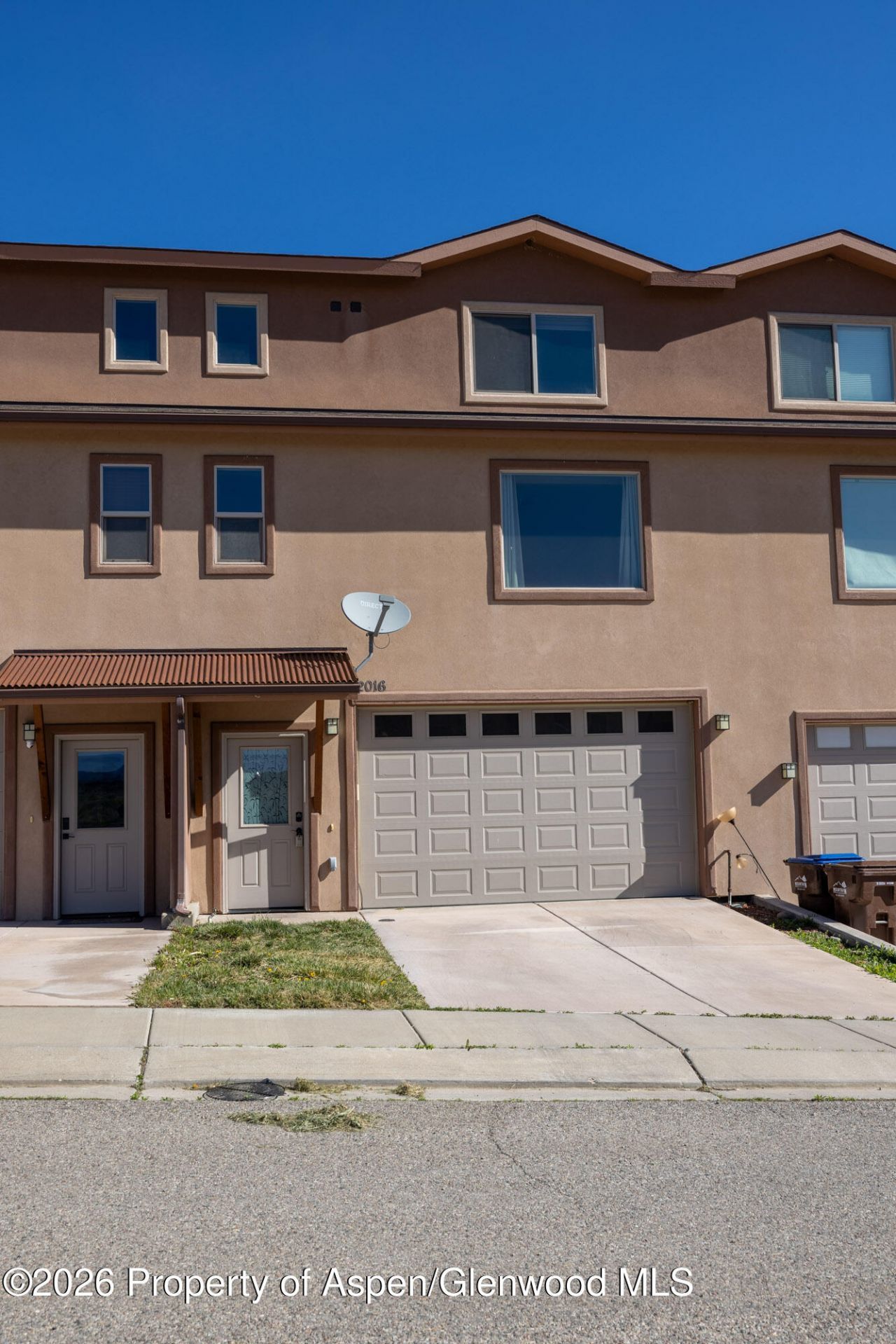 2016 E Ballard Avenue, Silt, CO 81652 Main Photo