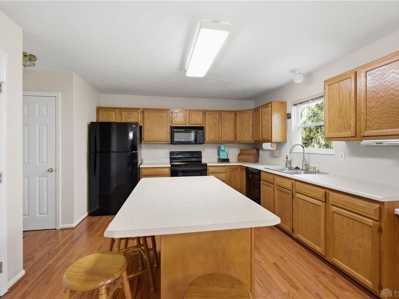 8080 Kings Court, Maineville, OH 45039 Photo 20