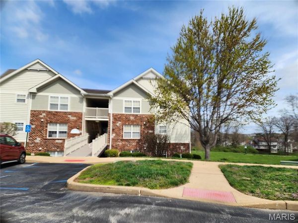 1713 Piedmont Circle , St Charles, MO 63304