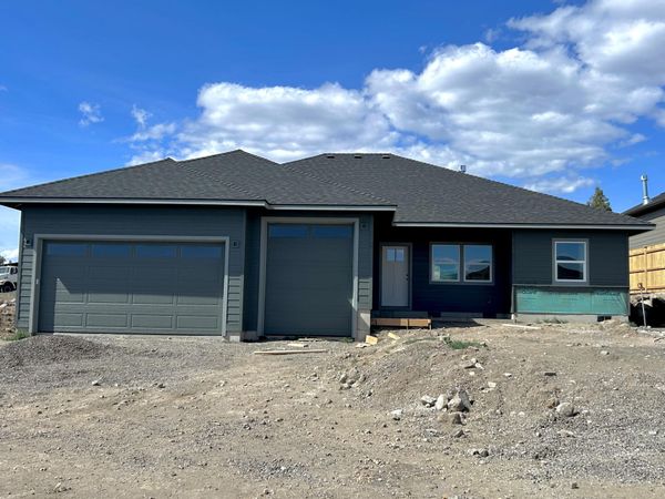 3855 SW Antelope Way, Unit Lot 50, Redmond, OR 97756