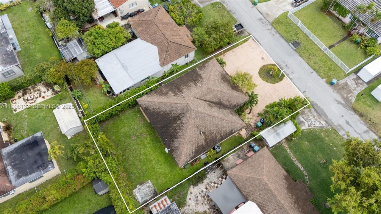 6881 SW 27th St, Miami, FL 33155 Photo