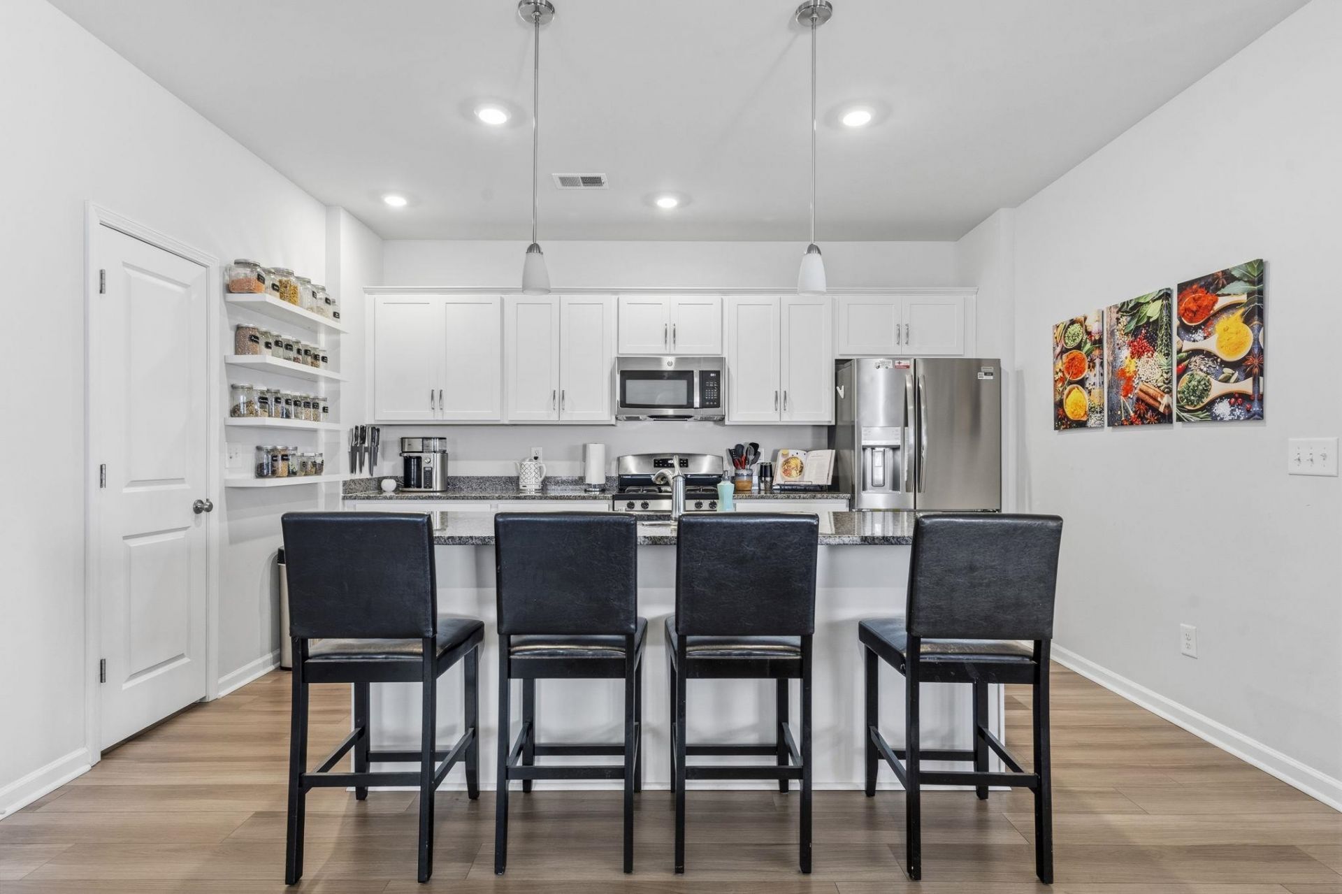 1435 Bellaria Way  Photo 4