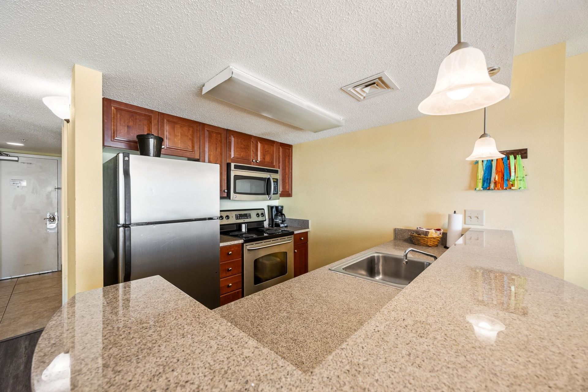 5300 N Ocean Blvd.  Photo 18