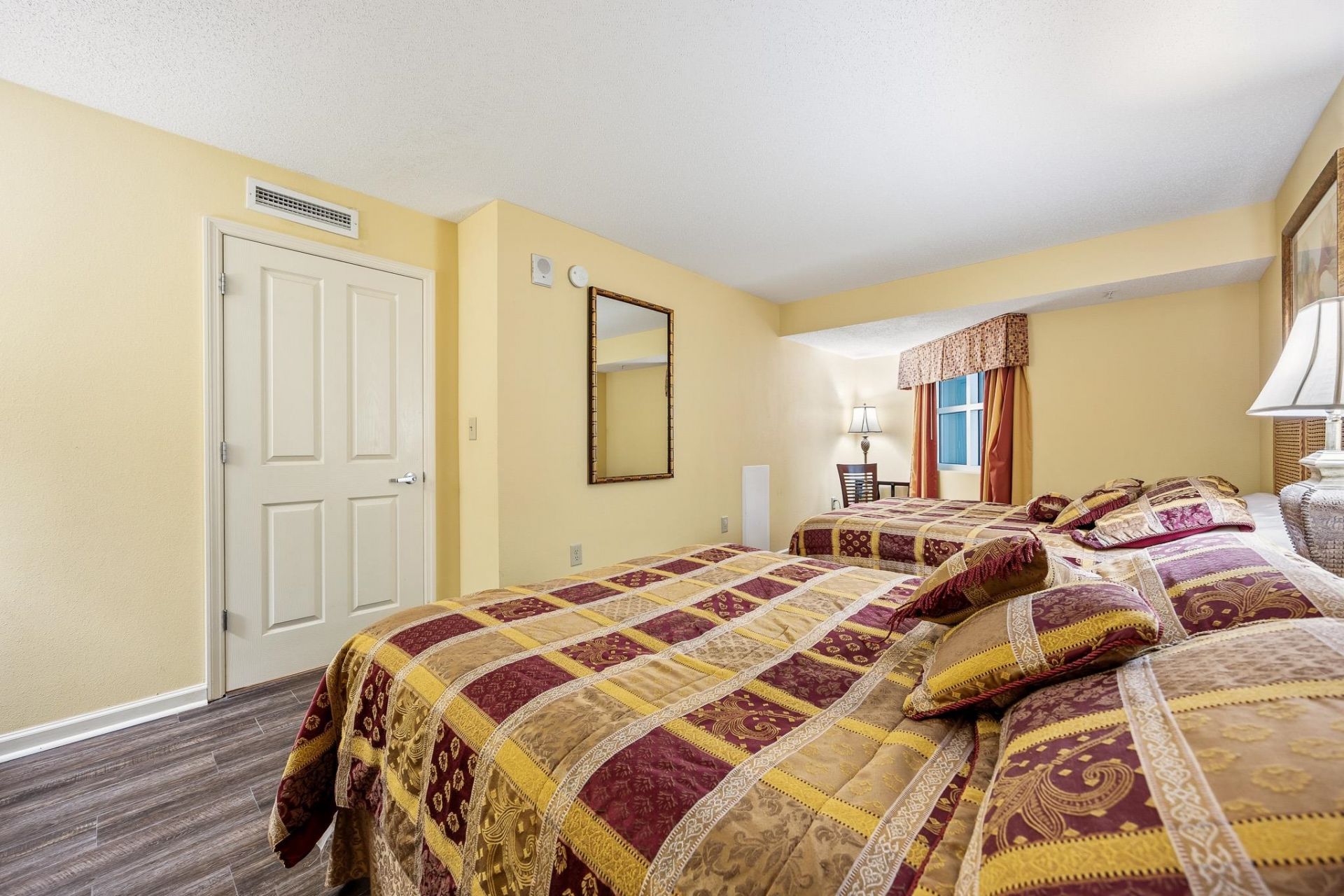 5300 N Ocean Blvd.  Photo 30