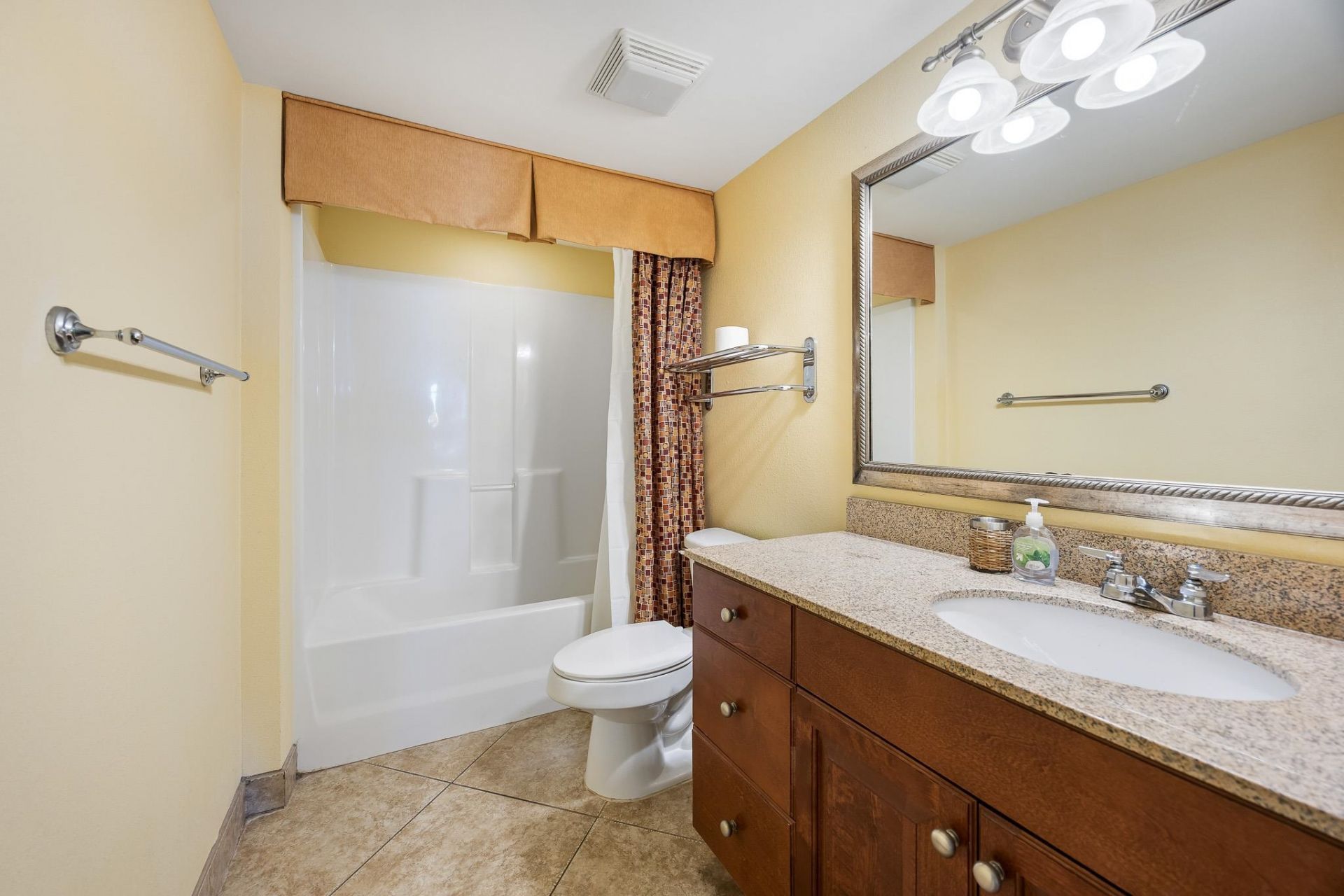 5300 N Ocean Blvd.  Photo 34